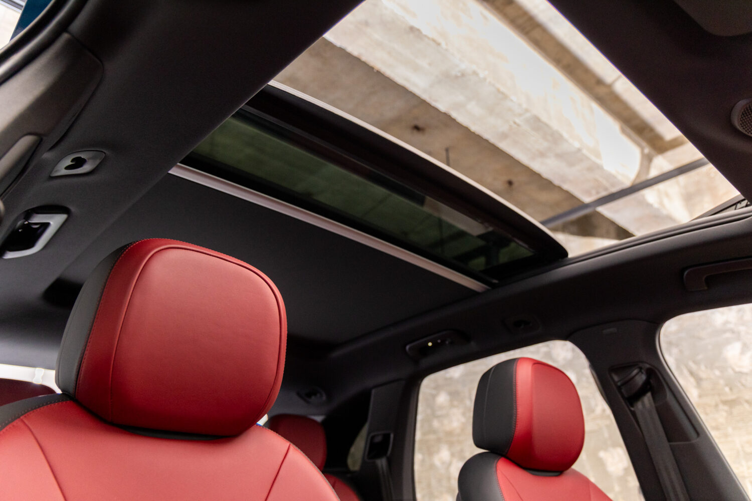 カイエン E-ハイブリッド ティプトロニックS 4WD