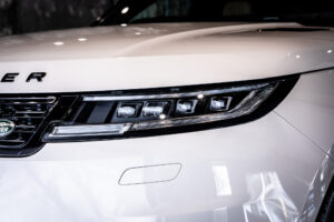 レンジローバースポーツ ダイナミックSE P550e