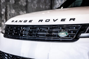 レンジローバースポーツ ダイナミックSE P550e