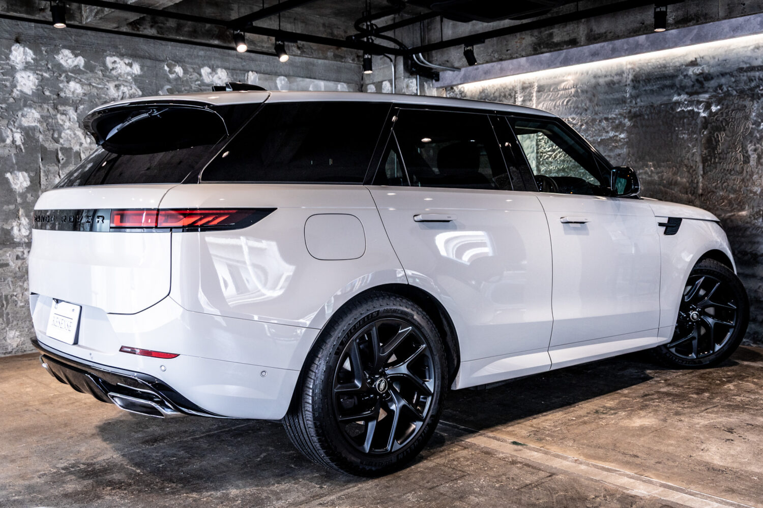 レンジローバースポーツ ダイナミックSE P550e