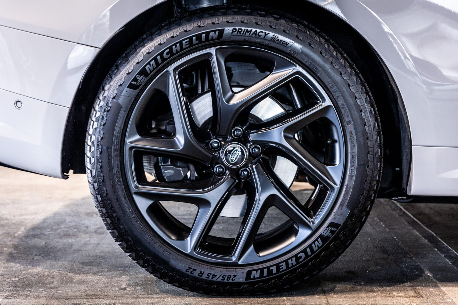 レンジローバースポーツ ダイナミックSE P550e