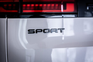 レンジローバースポーツ ダイナミックSE P550e