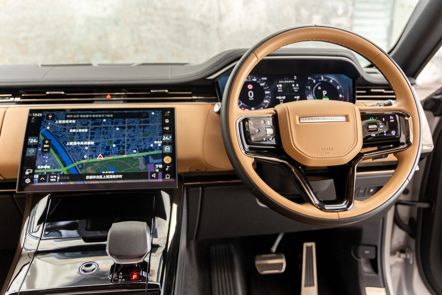 レンジローバースポーツ ダイナミックSE P550e