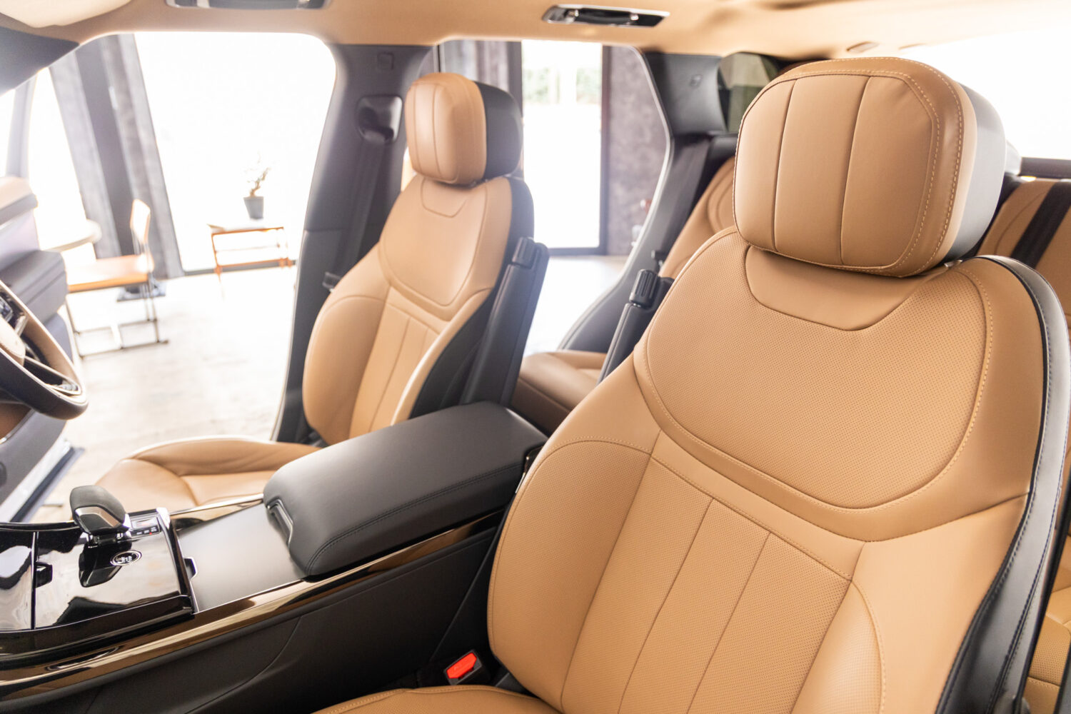 レンジローバースポーツ ダイナミックSE P550e