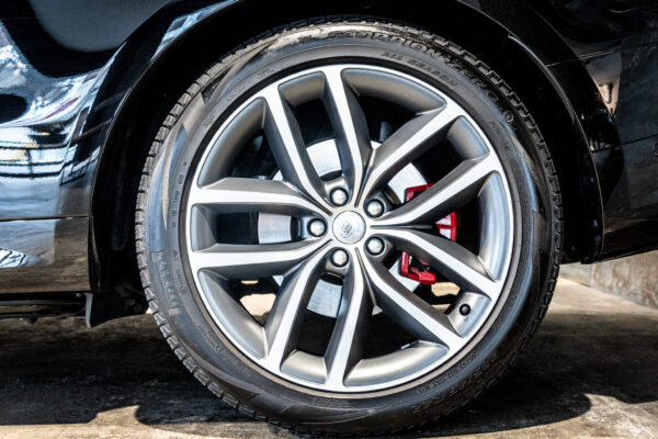 レンジローバースポーツ ダイナミックS 3.0L D300 4WD