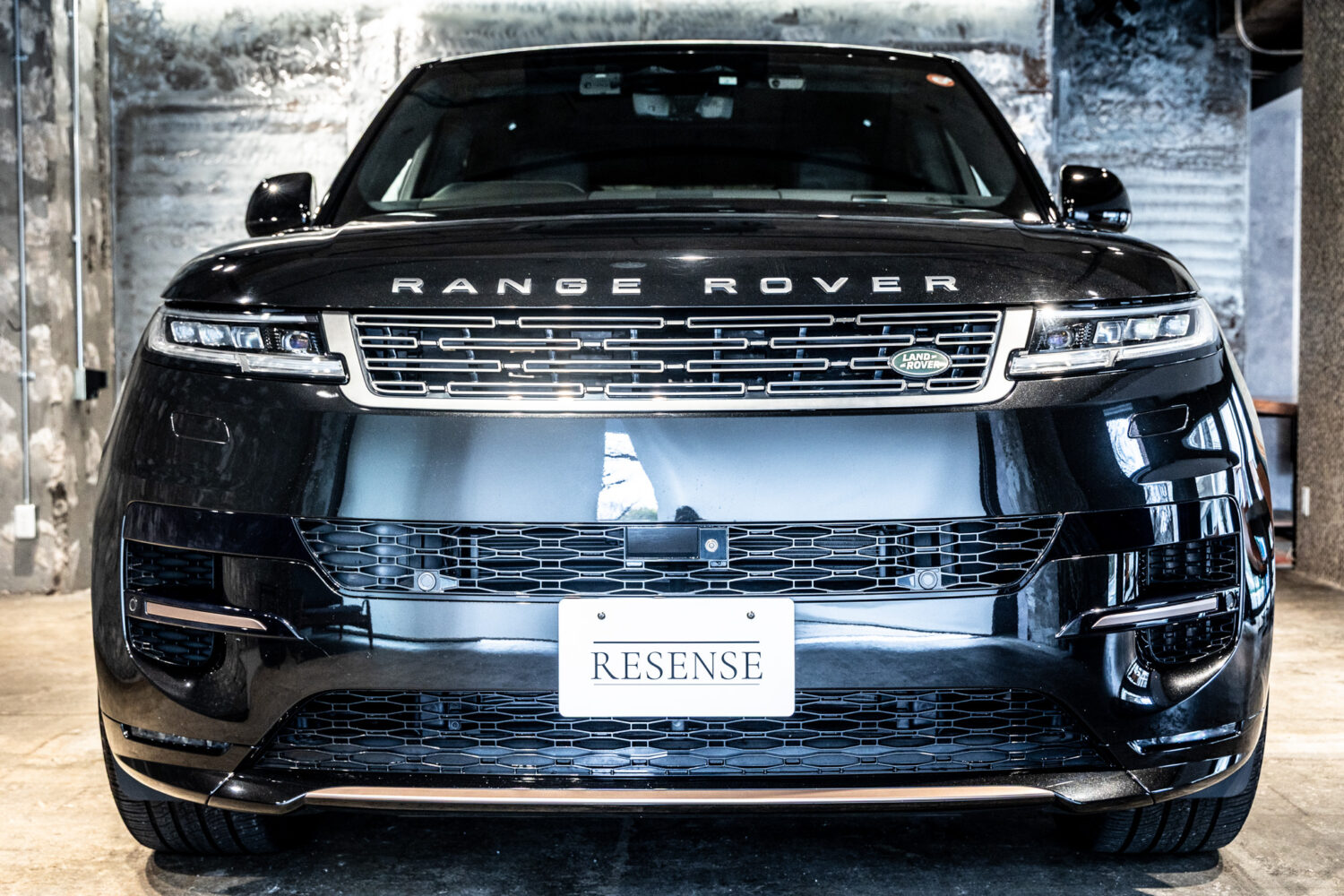 レンジローバースポーツ ダイナミックS 3.0L D300 4WD