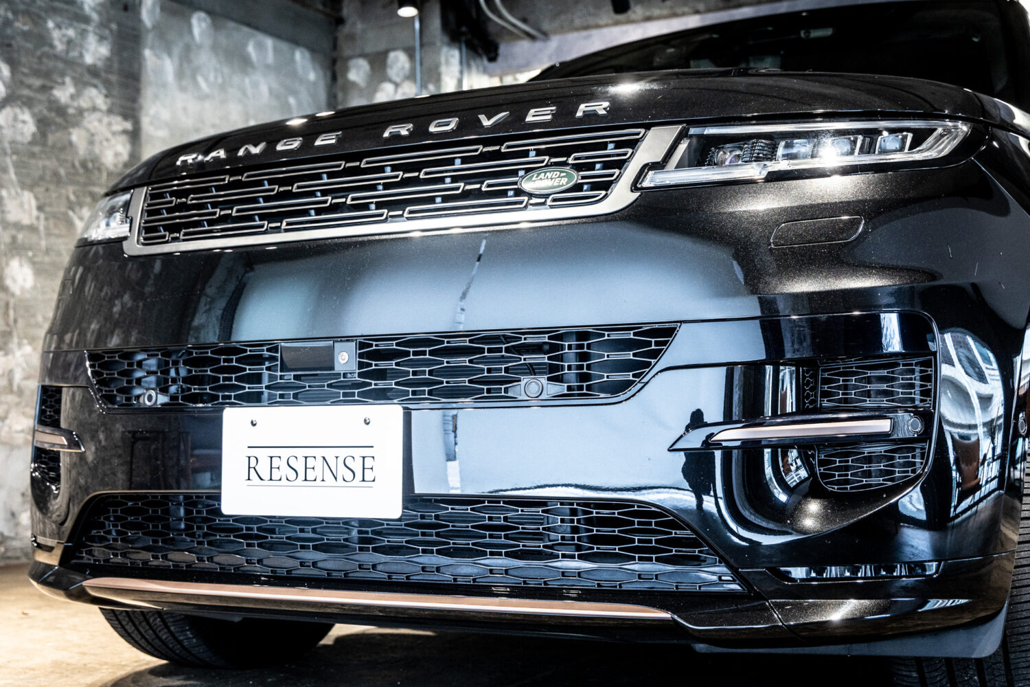 レンジローバースポーツ ダイナミックS 3.0L D300 4WD