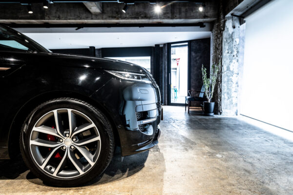 レンジローバースポーツ ダイナミックS 3.0L D300 4WD