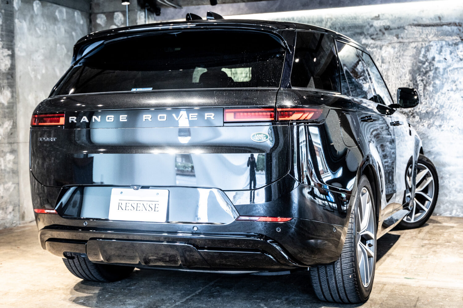 レンジローバースポーツ ダイナミックS 3.0L D300 4WD