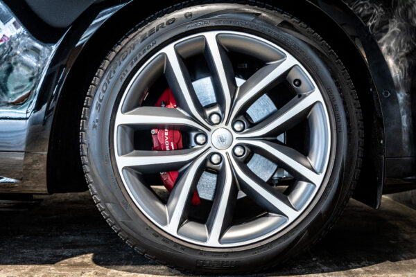 レンジローバースポーツ ダイナミックS 3.0L D300 4WD