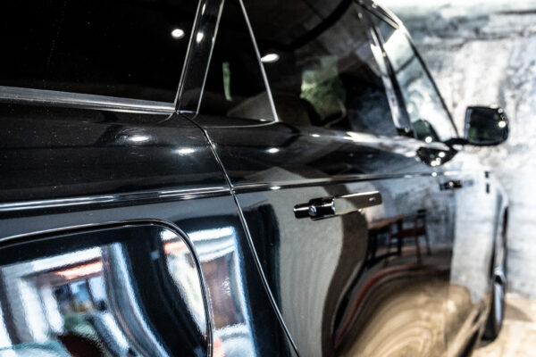 レンジローバースポーツ ダイナミックS 3.0L D300 4WD