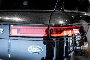 レンジローバースポーツ ダイナミックS 3.0L D300 4WD