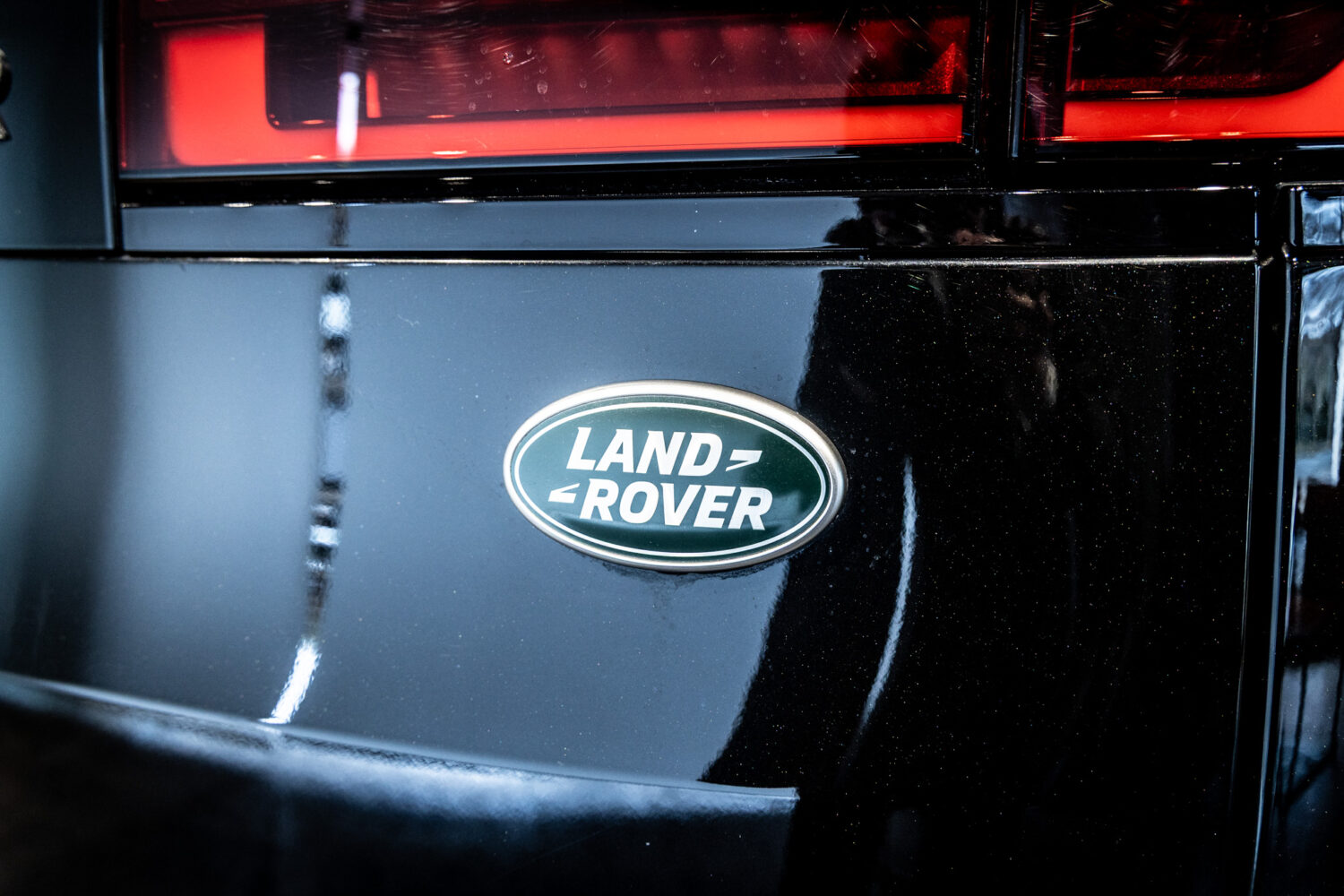 レンジローバースポーツ ダイナミックS 3.0L D300 4WD