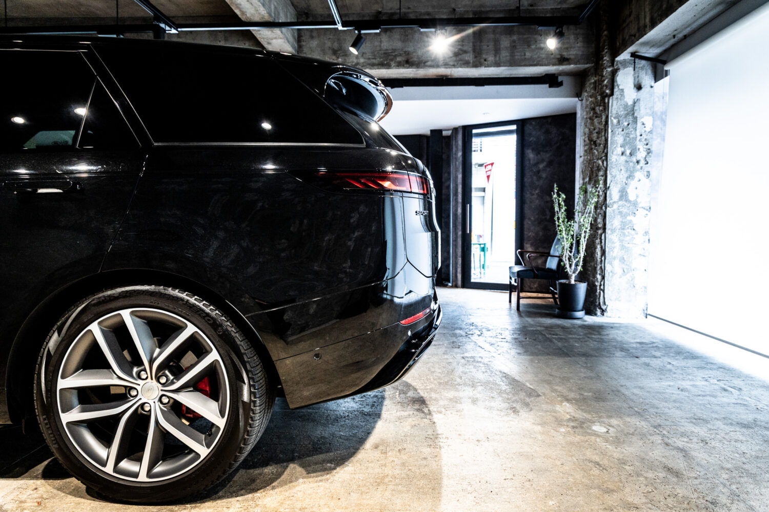 レンジローバースポーツ ダイナミックS 3.0L D300 4WD