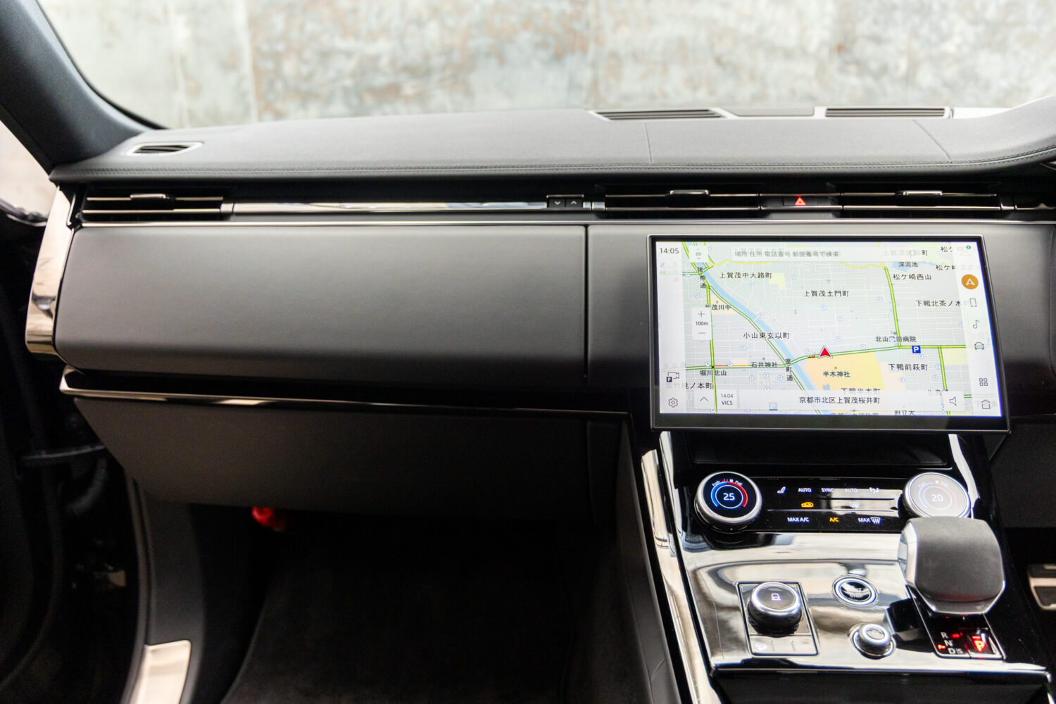 レンジローバースポーツ ダイナミックS 3.0L D300 4WD