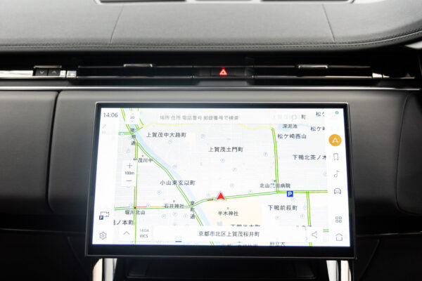 レンジローバースポーツ ダイナミックS 3.0L D300 4WD