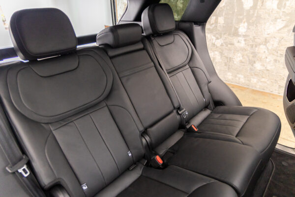 レンジローバースポーツ ダイナミックS 3.0L D300 4WD