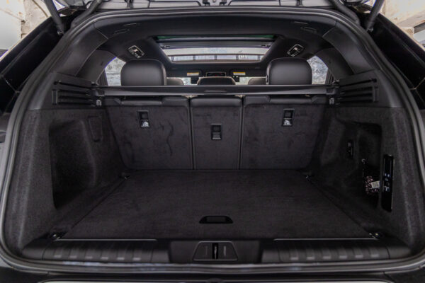 レンジローバースポーツ ダイナミックS 3.0L D300 4WD