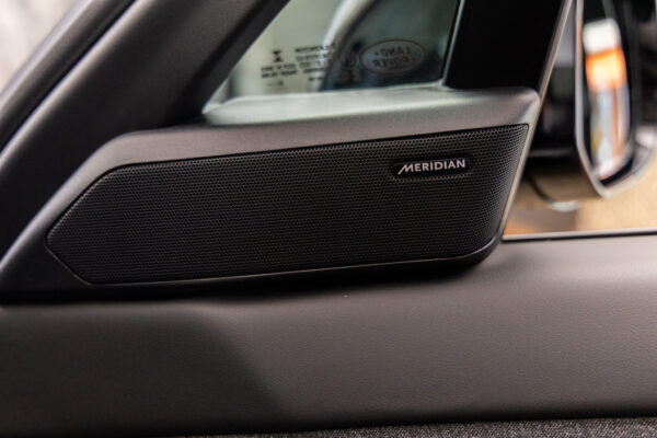 レンジローバースポーツ ダイナミックS 3.0L D300 4WD