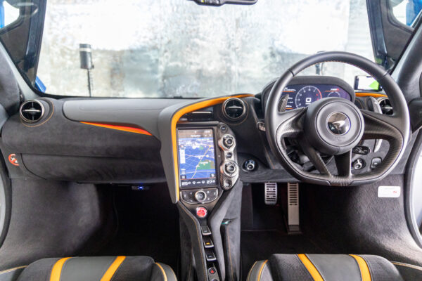 720S  4.0 パフォーマンス