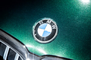 B3 リムジン アルラット 4WD