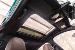 B3 リムジン アルラット 4WD