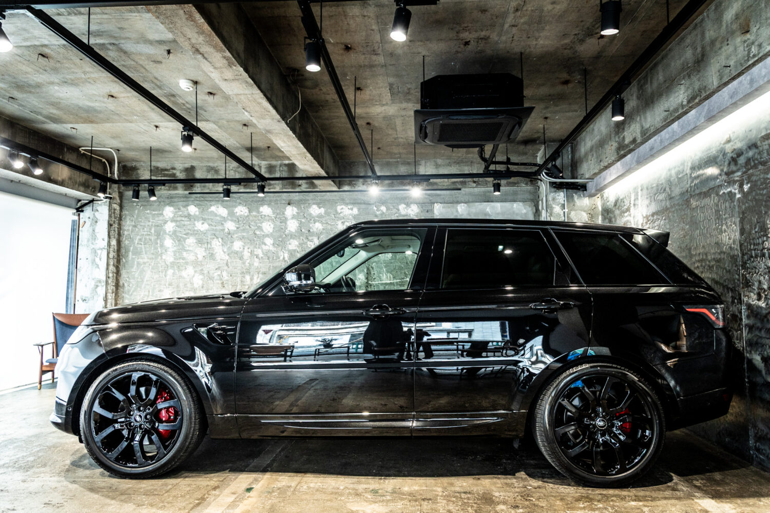 レンジローバースポーツ　オートバイオグラフィー ダイナミック 525PS