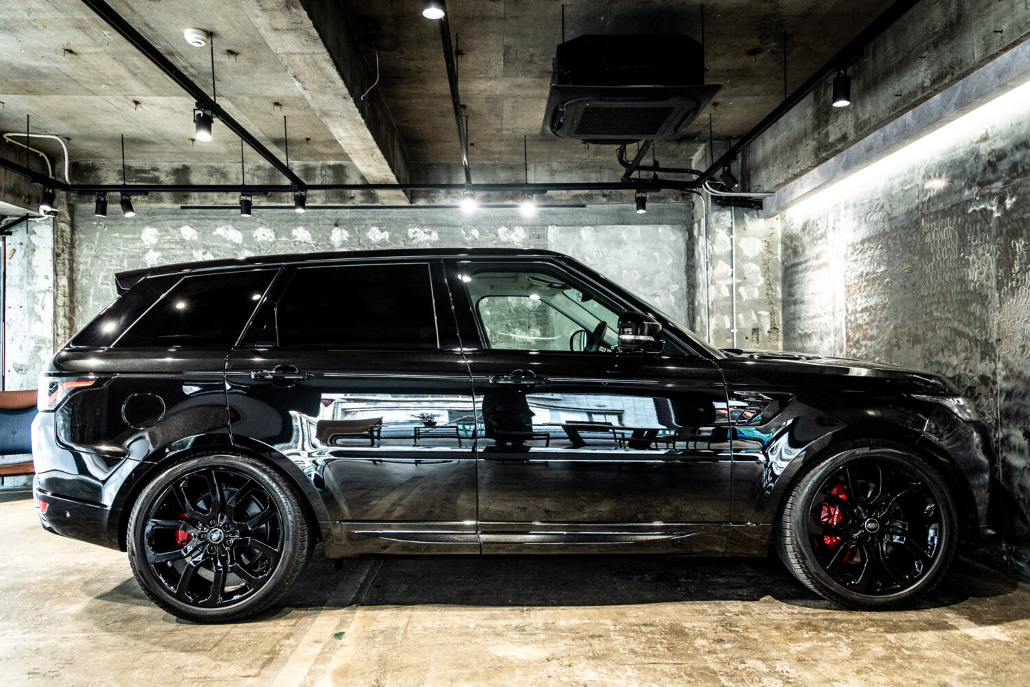 レンジローバースポーツ　オートバイオグラフィー ダイナミック 525PS