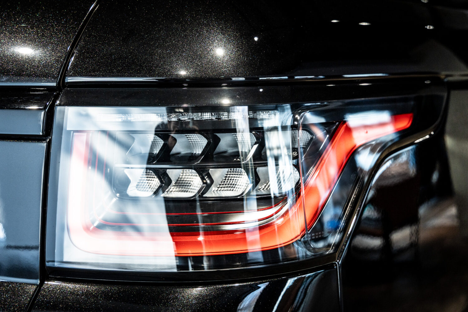 レンジローバースポーツ　オートバイオグラフィー ダイナミック 525PS