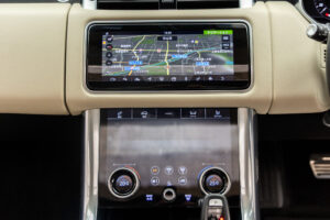 レンジローバースポーツ　オートバイオグラフィー ダイナミック 525PS