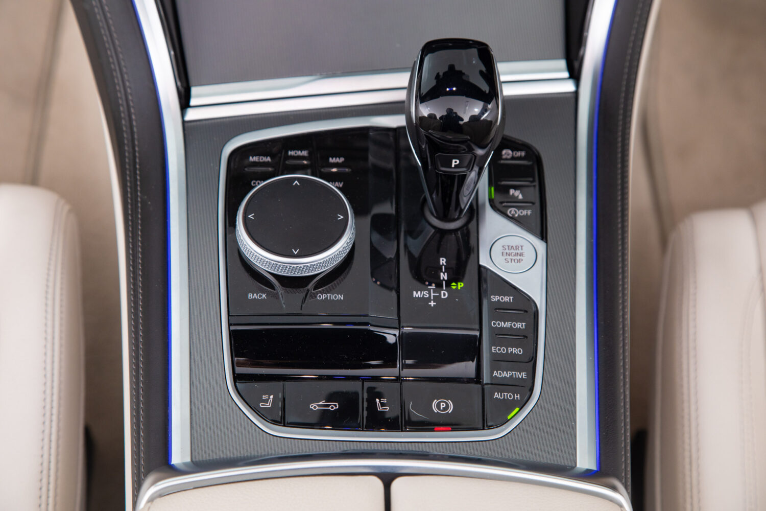 8シリーズカブリオレ 840i