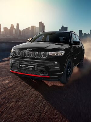 100台限定　ジープ・コンパス・トレイルエディション　都市部にも自然に溶け込む