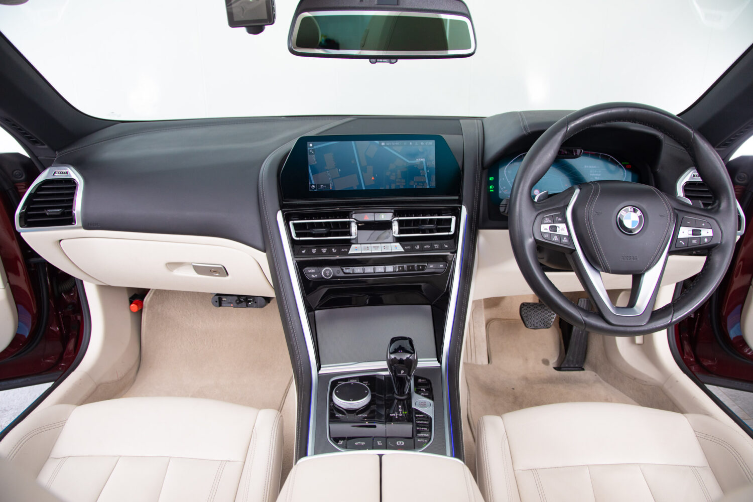 8シリーズカブリオレ 840i