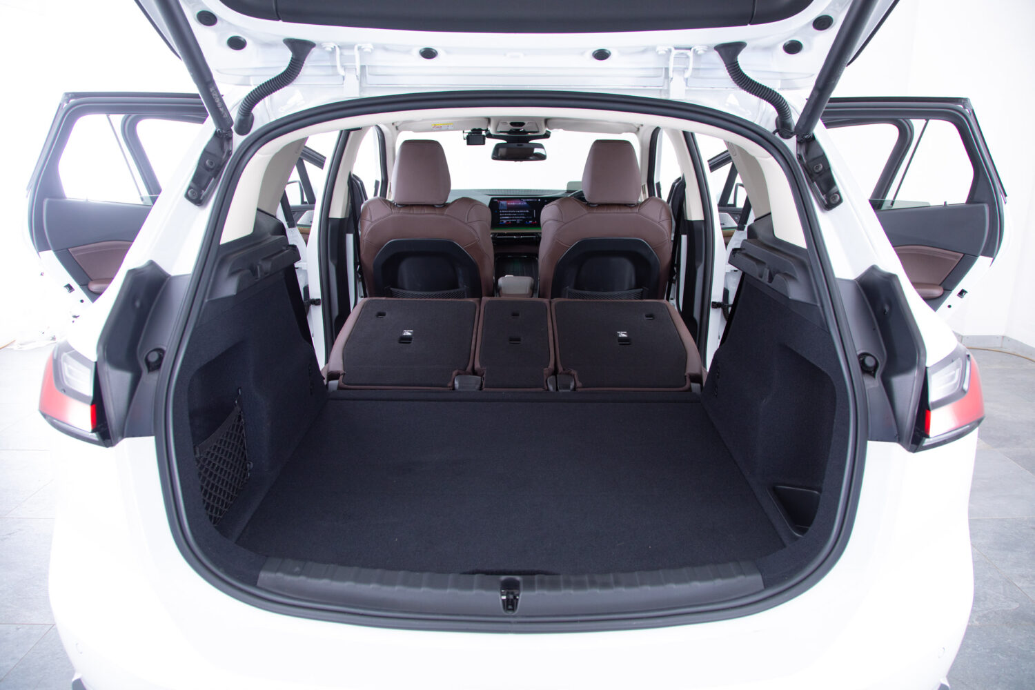 2シリーズアクティブツアラー 218i エクスクルーシブ DCT