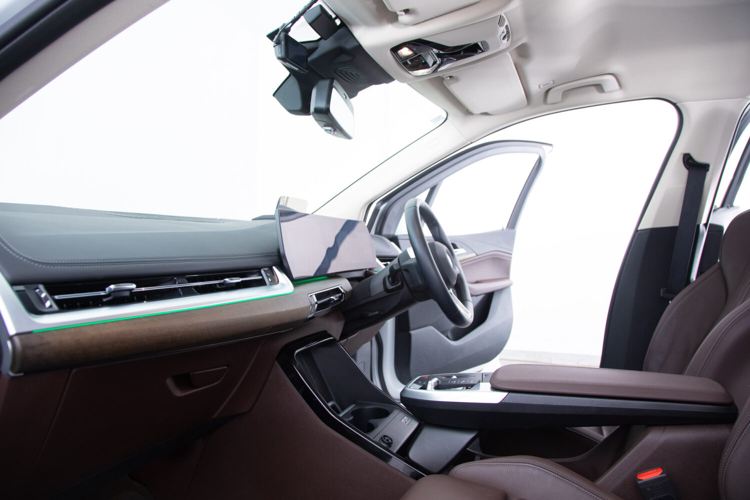 2シリーズアクティブツアラー 218i エクスクルーシブ DCT