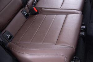 2シリーズアクティブツアラー 218i エクスクルーシブ DCT