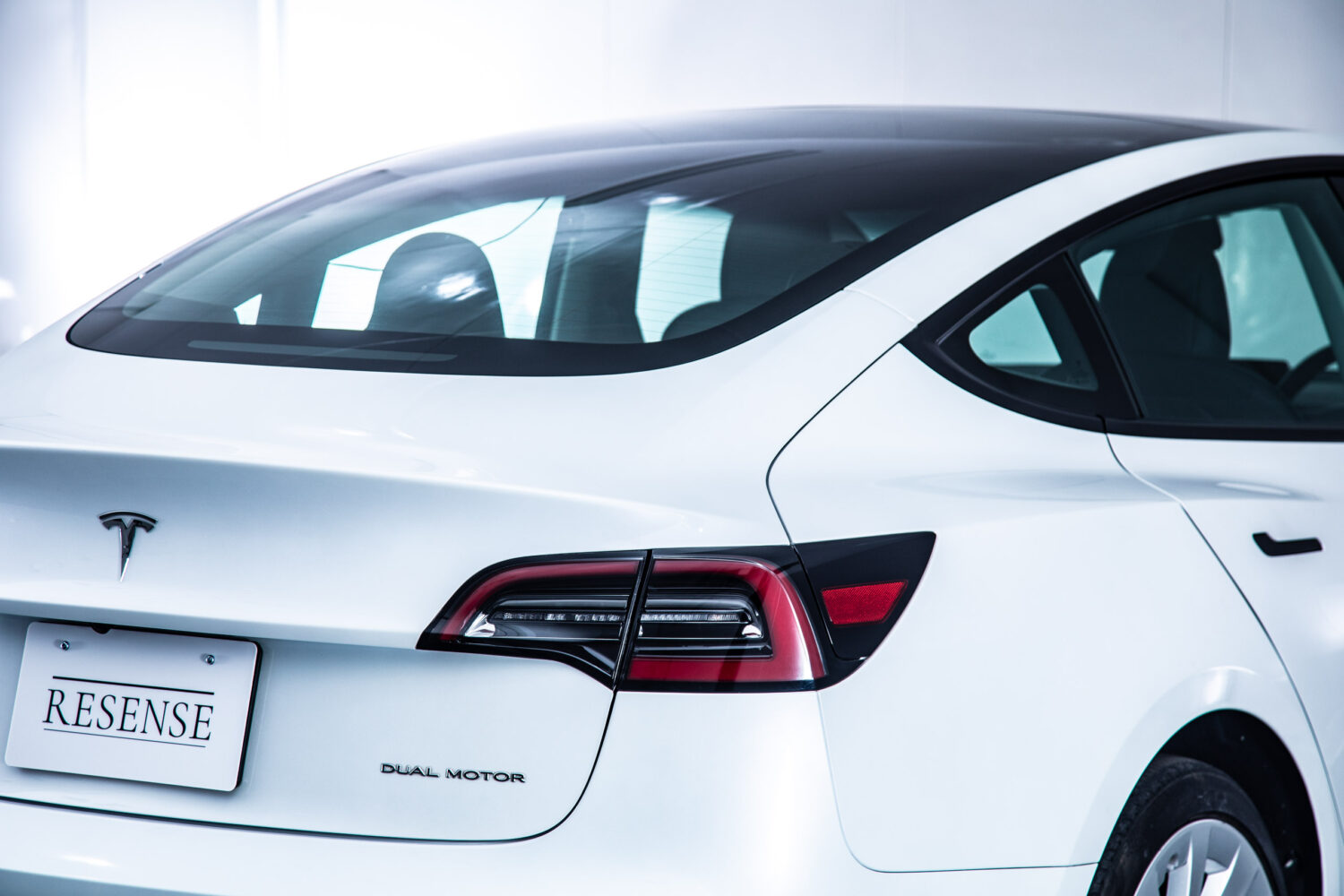 モデル3 ロングレンジ デュアルモーター 4WD