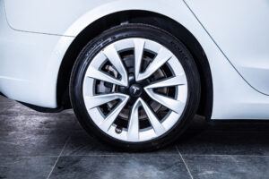 モデル3 ロングレンジ デュアルモーター 4WD