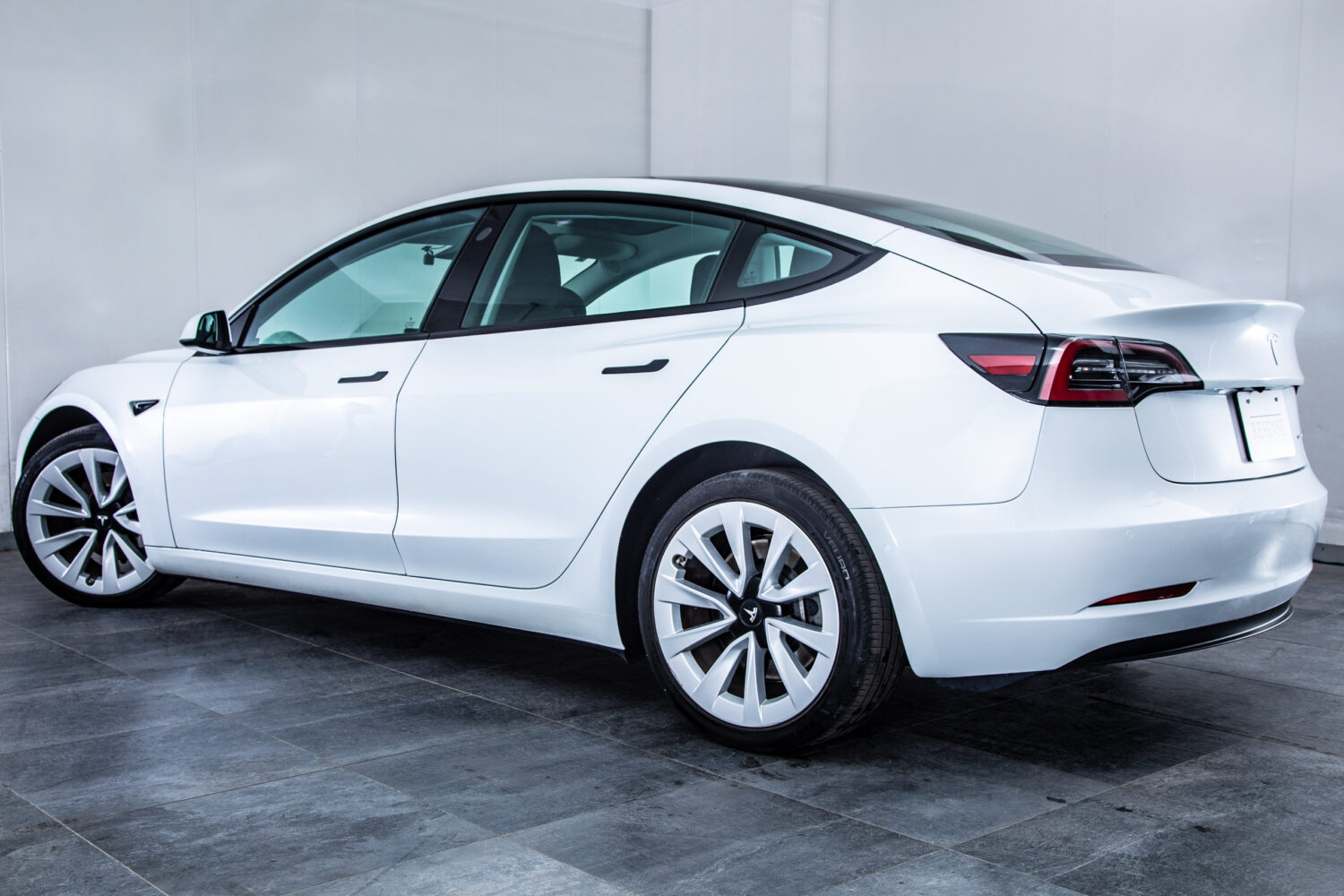 モデル3 ロングレンジ デュアルモーター 4WD