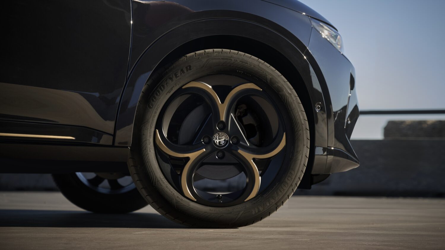 180台限定で登場 最後のインテンサシリーズ アルファ・ロメオ・ジュニア・インテンサ