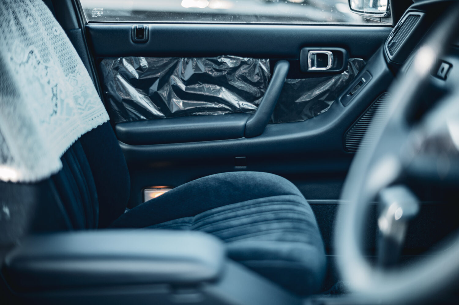 トヨタ・クラウンセダン2.0(FR/4AT)今こそクラウン