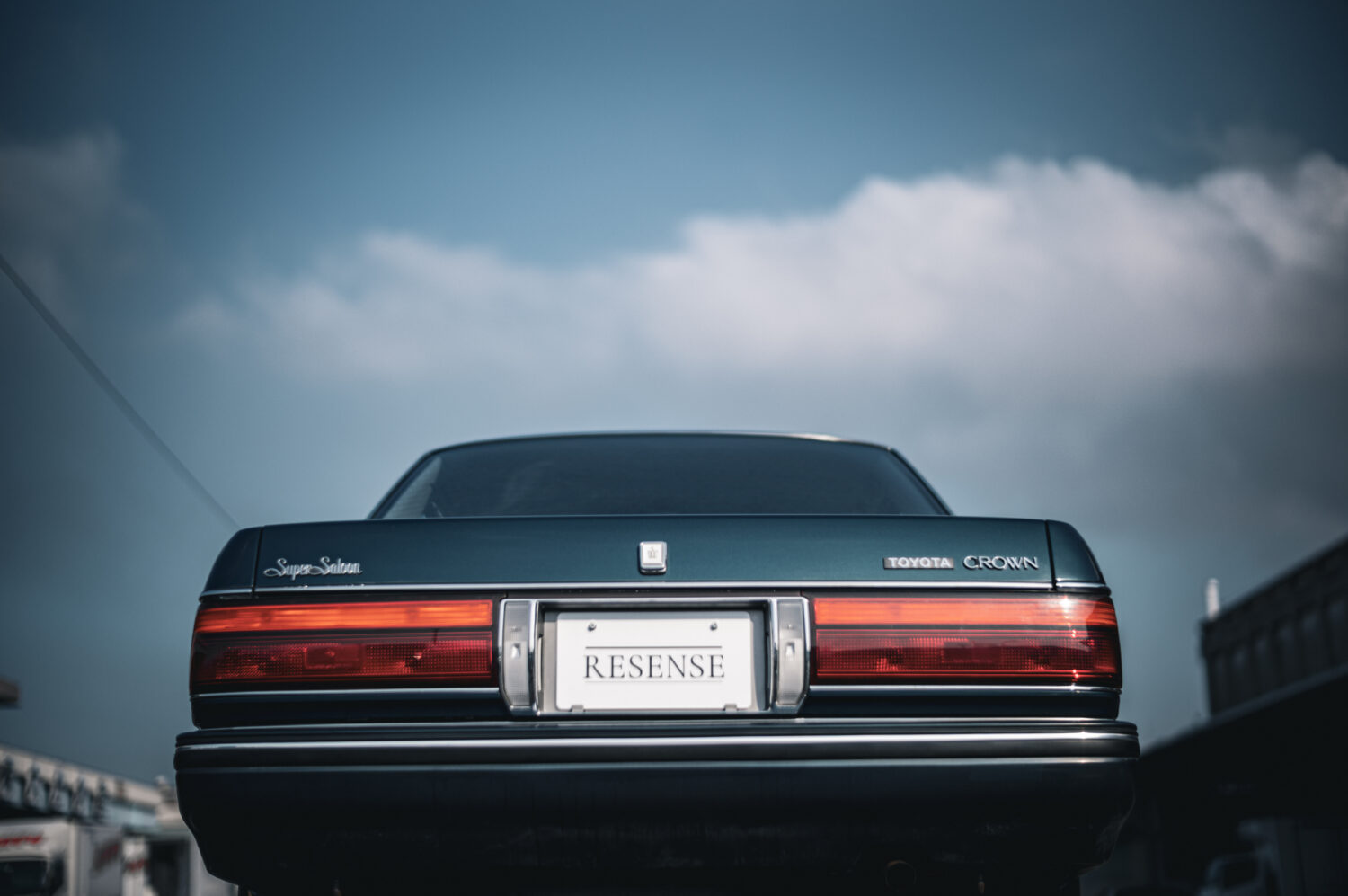 トヨタ・クラウンセダン2.0(FR/4AT)今こそクラウン