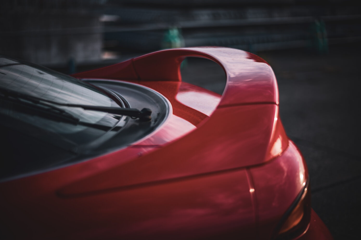 三菱・GTO（4WD/4AT）速さより余裕を選ぶ