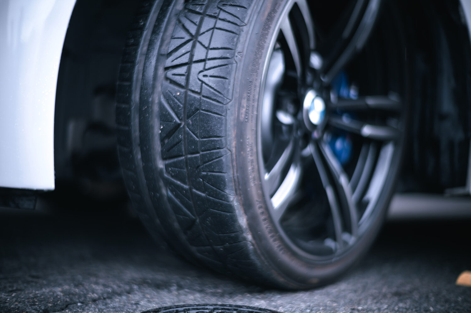 BMW・M4クーペ（FR/7AT）一点ものに滲む“生き様”