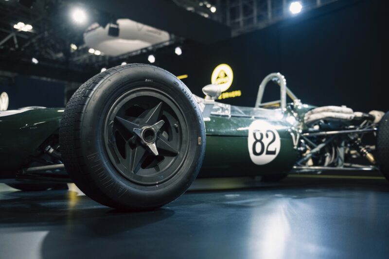 ロータス・エミーラ・クラークエディション　全世界60台の特別なステートメントモデル
