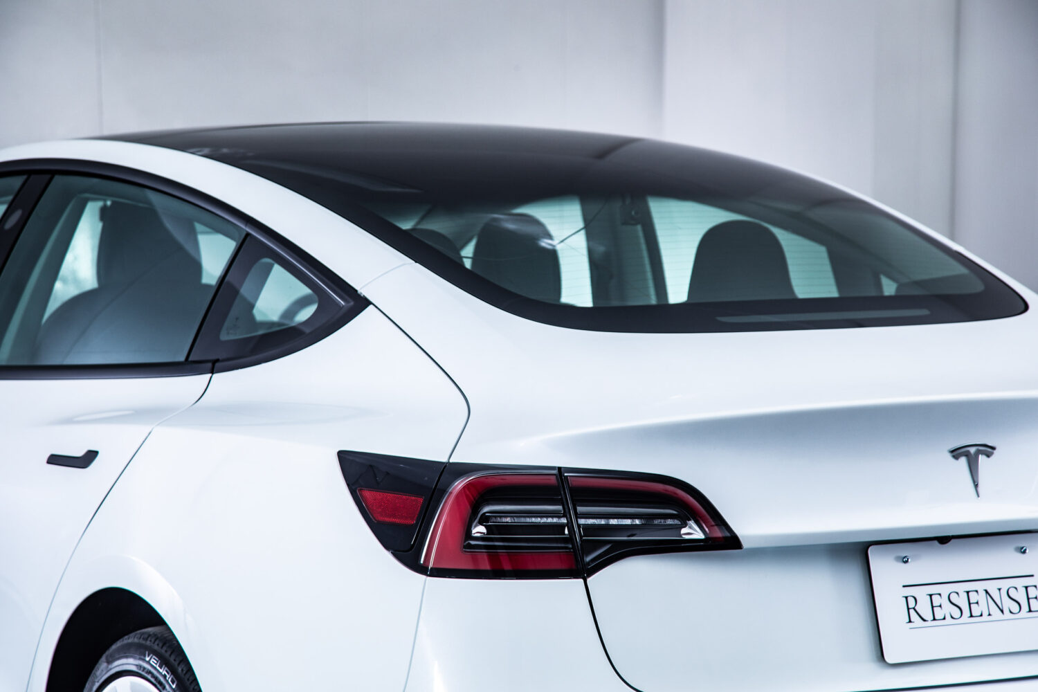 モデル3 ロングレンジ デュアルモーター 4WD