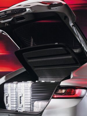 価格据え置きで新装備とボディーカラー追加　ルノー・アルカナ・エスプリ・アルピーヌ