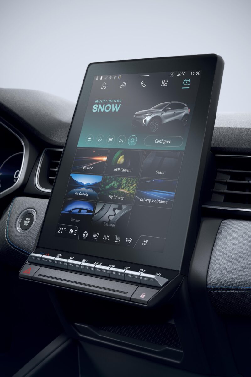 ルノー・キャプチャー・リミテッド　ミシュラン製オールシーズンタイヤ装着の限定車