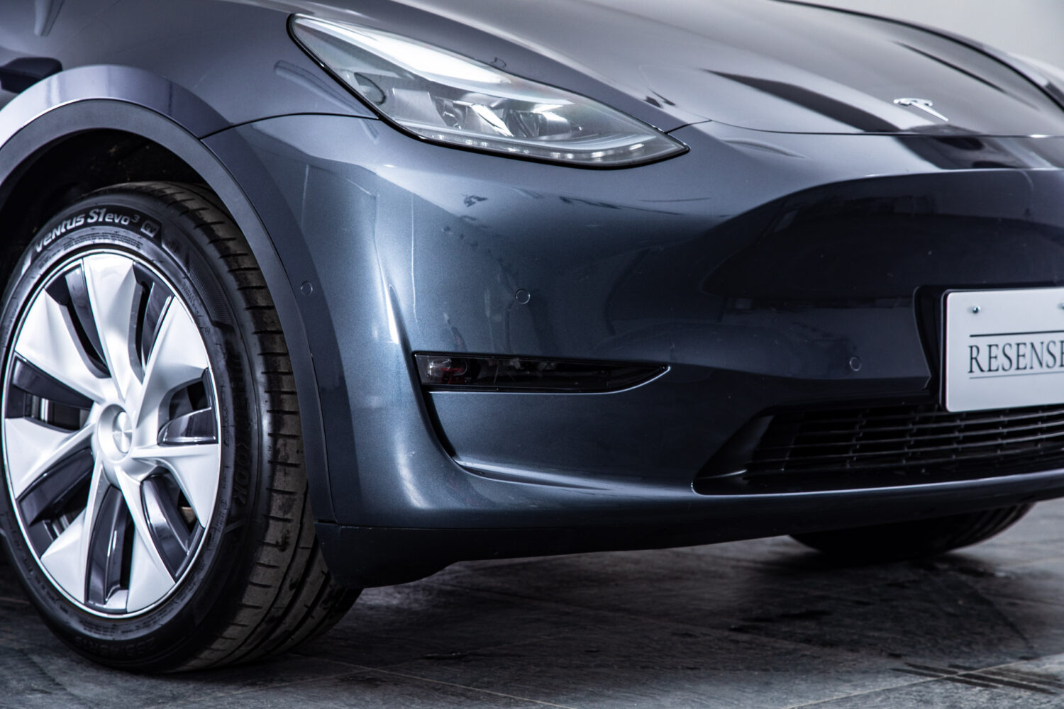 モデルY ロングレンジ デュアルモーター 4WD