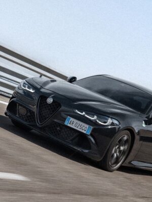 アルファ・ロメオ・ジュリア・クアドリフォリオ　46台の限定車「エストレマ」